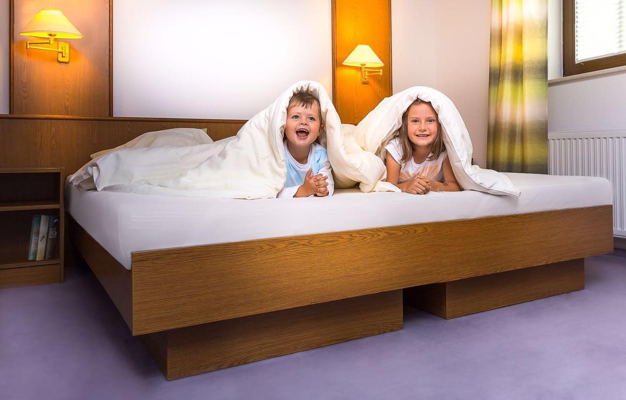 Hotel Am Markt Ehrenfriedersdorf Екстериор снимка
