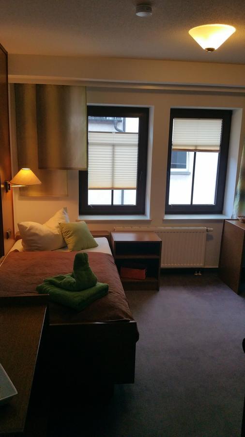 Hotel Am Markt Ehrenfriedersdorf Екстериор снимка