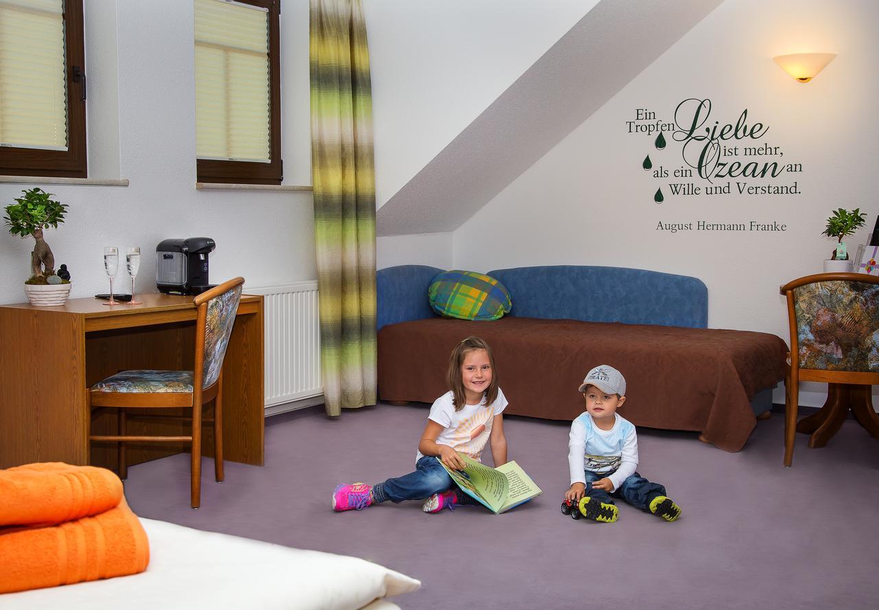 Hotel Am Markt Ehrenfriedersdorf Екстериор снимка