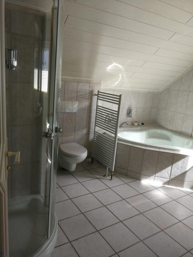 Hotel Am Markt Ehrenfriedersdorf Екстериор снимка